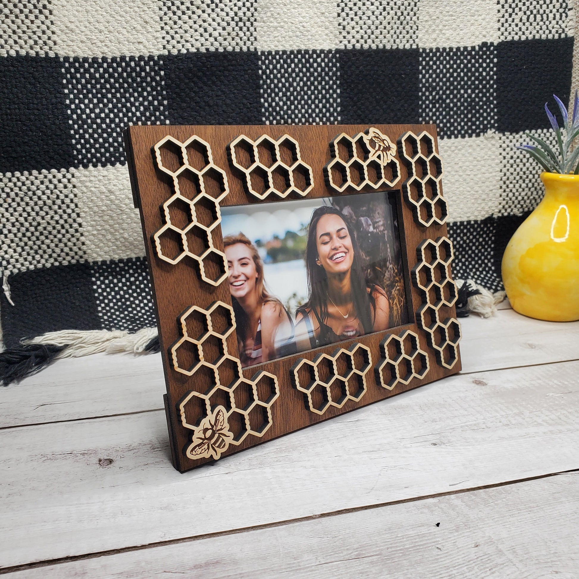 Picture Frame | Wood Frame | Honeycomb Picture Frame | Wooden Frame