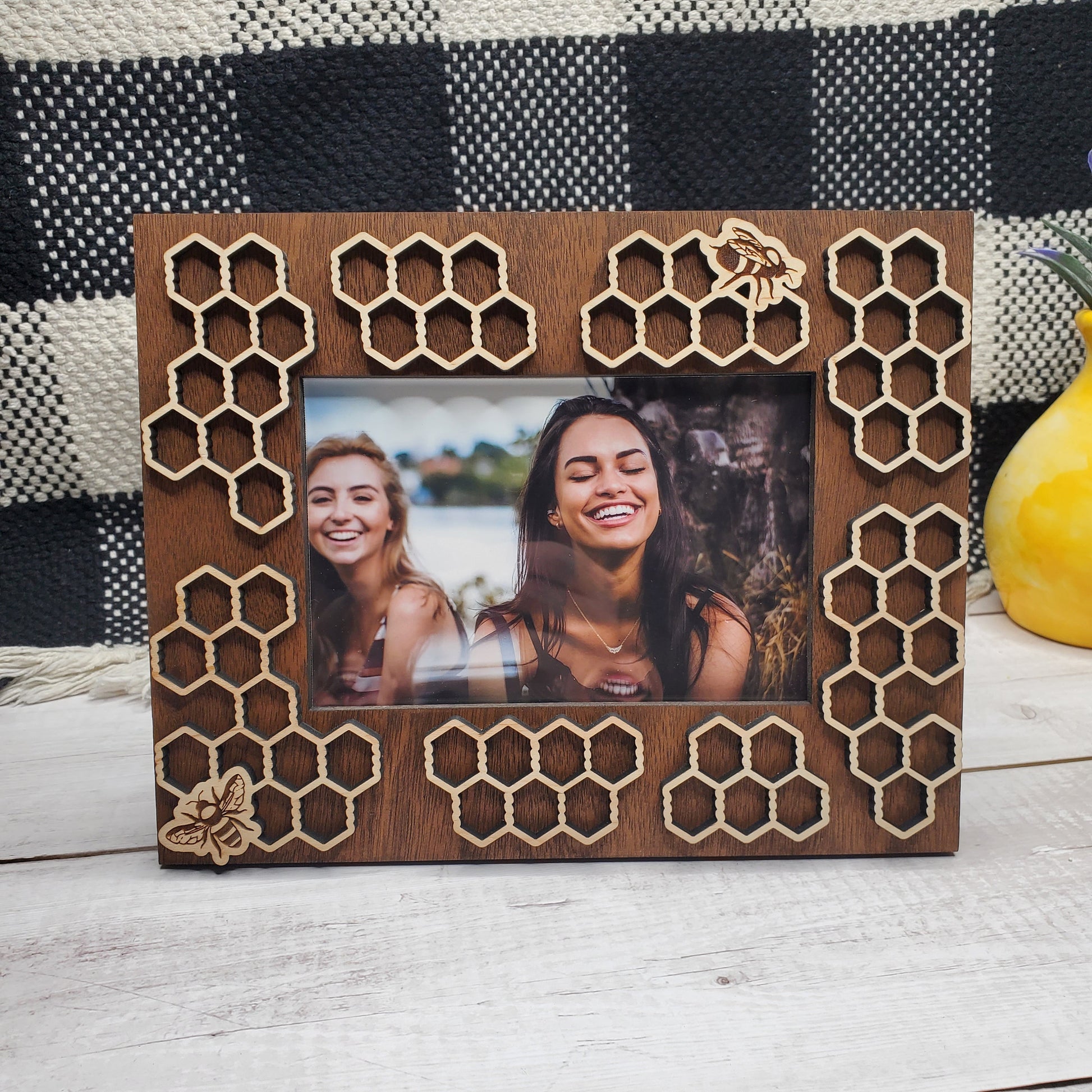 Picture Frame | Wood Frame | Honeycomb Picture Frame | Wooden Frame