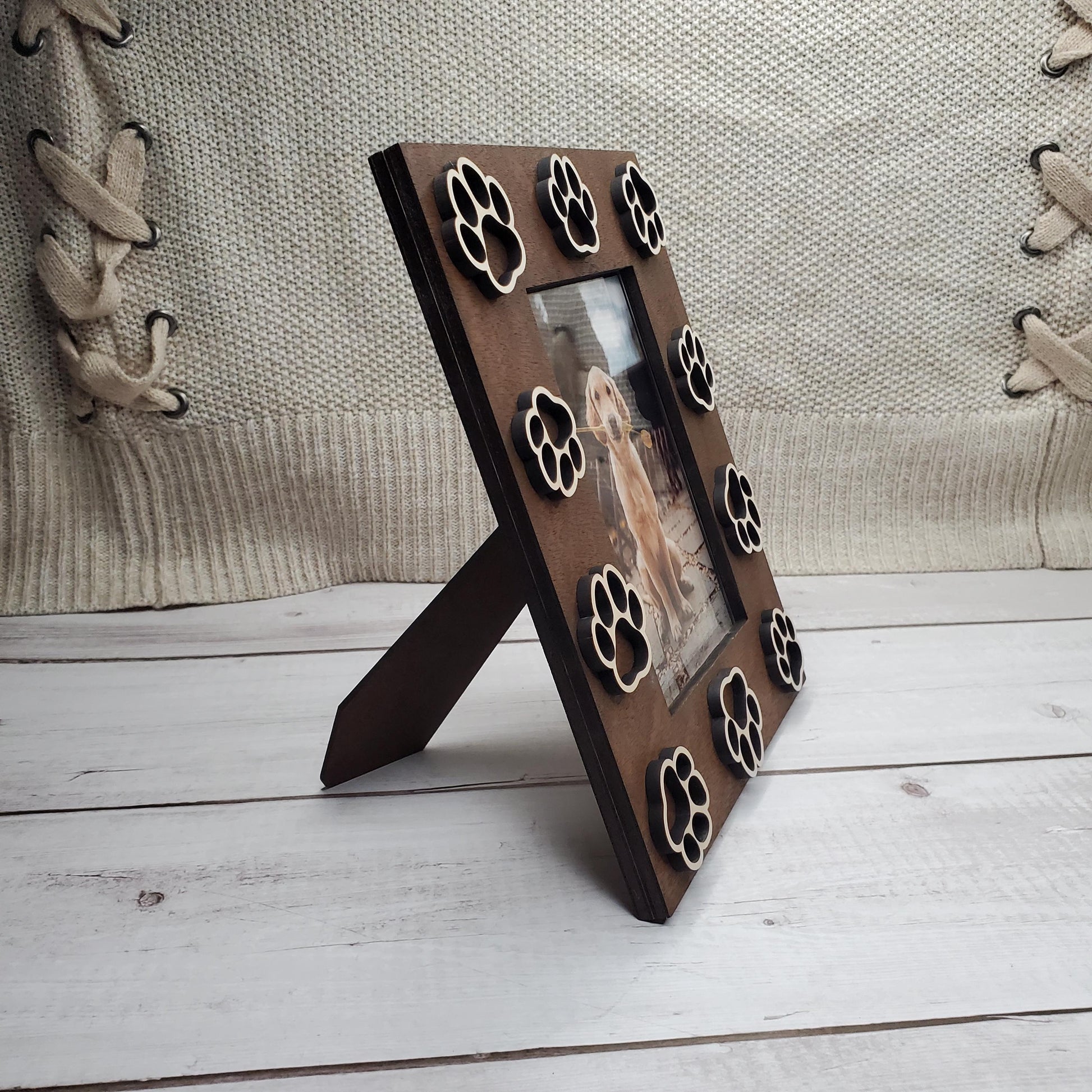 3D Dog Paw Print Picture Frame