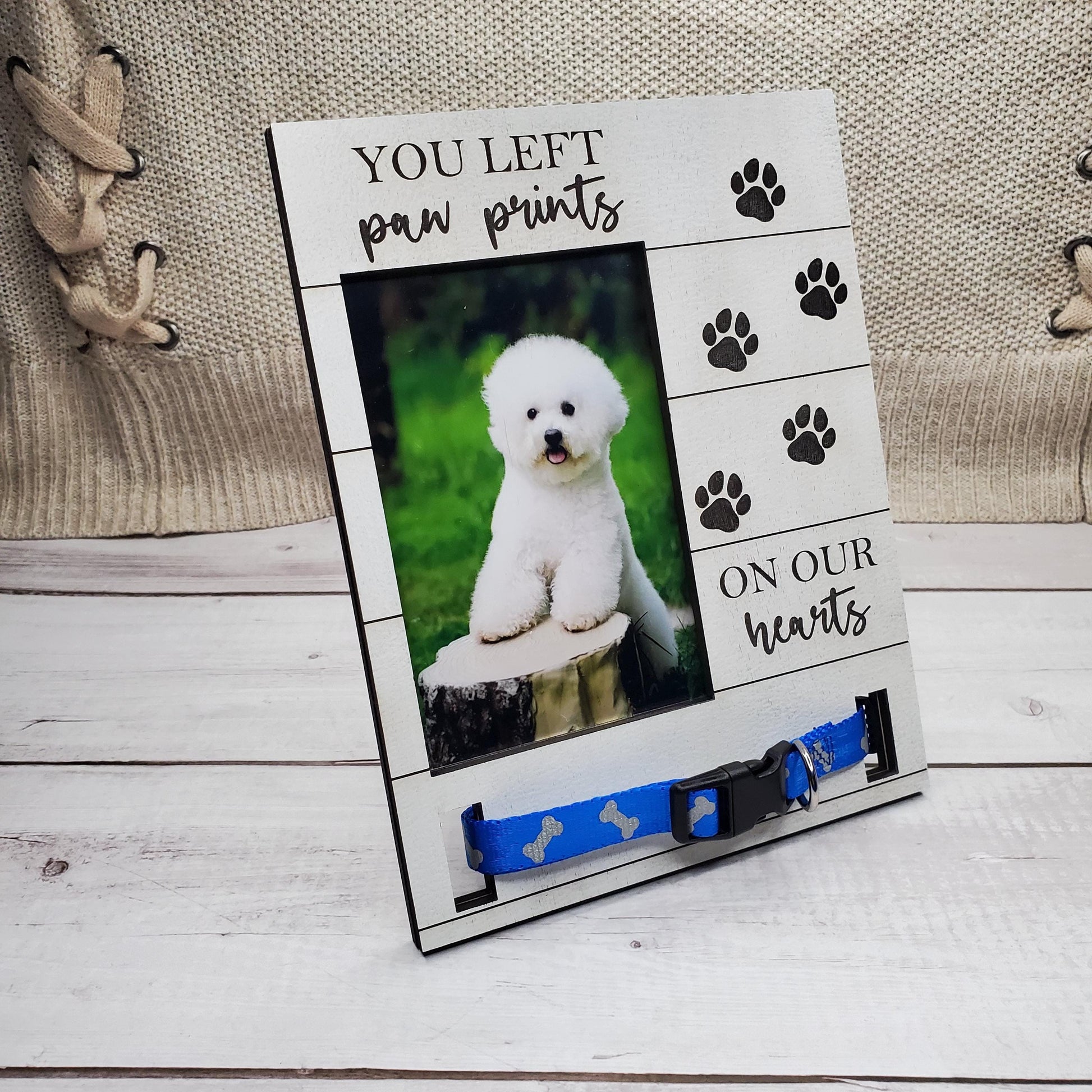 Dog Paw Print Collar Frame | Dog Paw Memorial Picture frame | Dog Collar Holder Frame