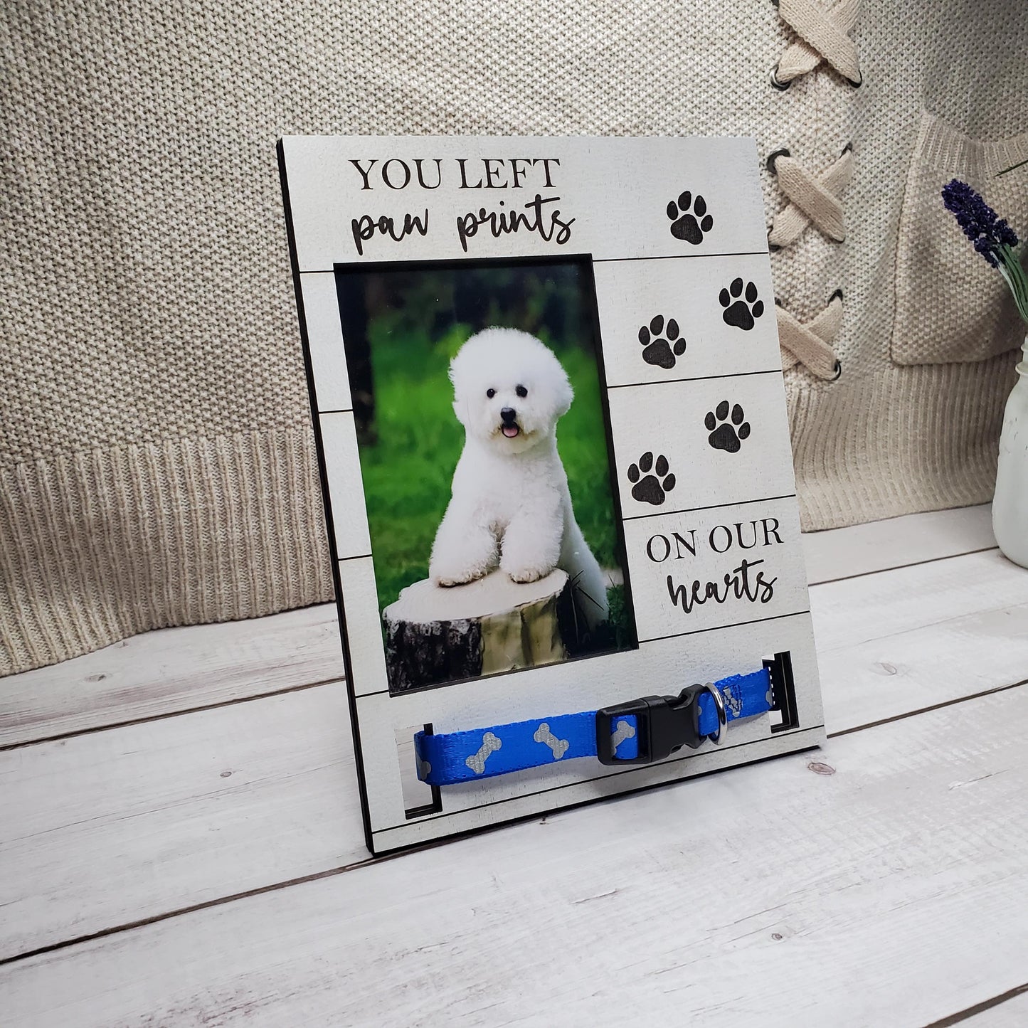 Dog Paw Print Collar Frame | Dog Paw Memorial Picture frame | Dog Collar Holder Frame